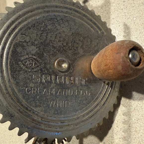 Vintage Kitchen Utensils - Picture 2 of 8